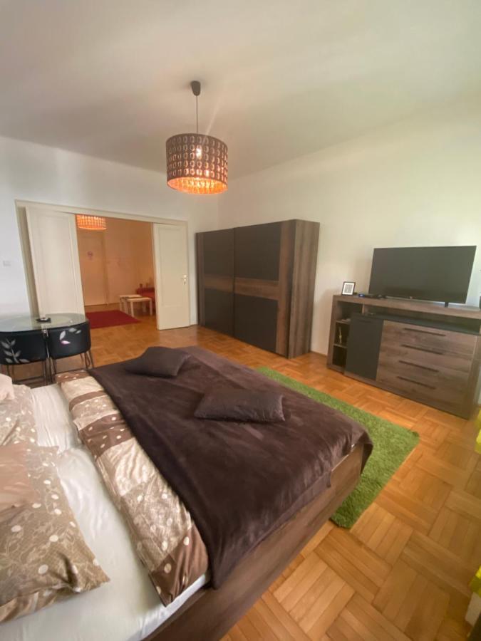 Promenade Guesthouse Near The Danube Budapest Exteriör bild