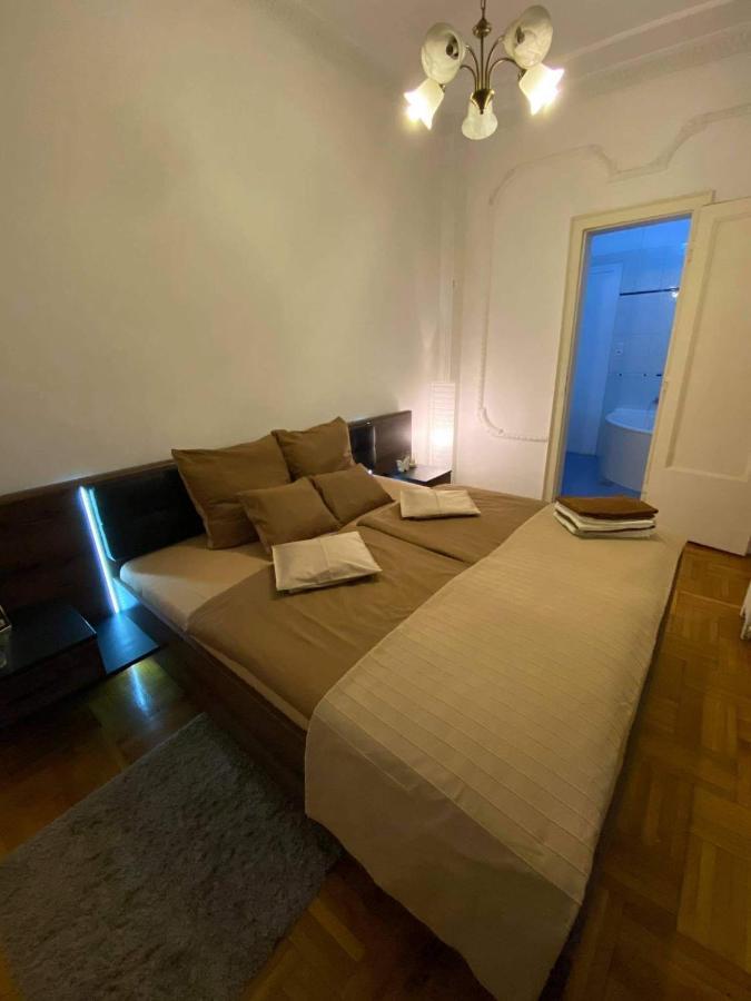 Promenade Guesthouse Near The Danube Budapest Exteriör bild