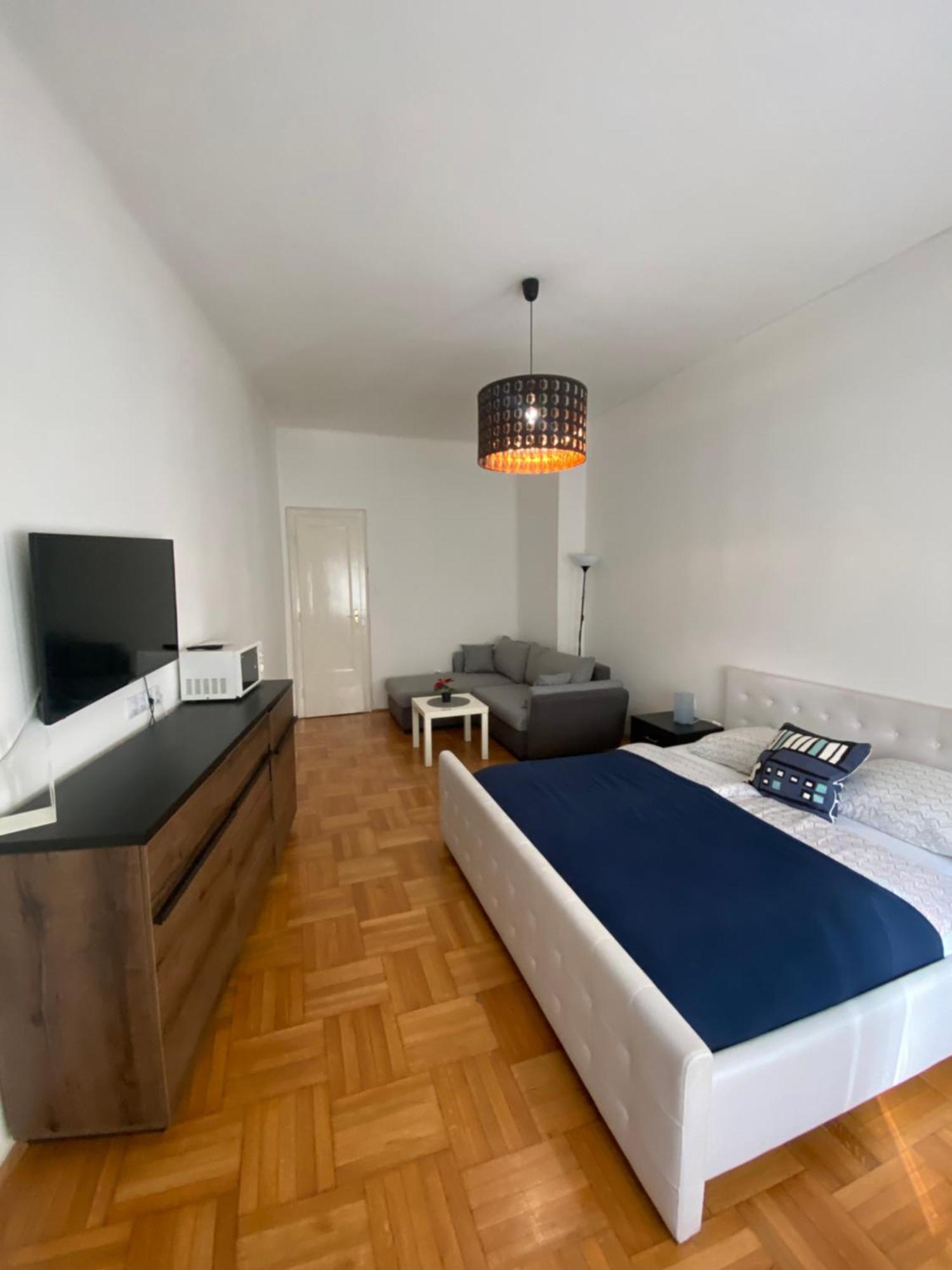 Promenade Guesthouse Near The Danube Budapest Exteriör bild