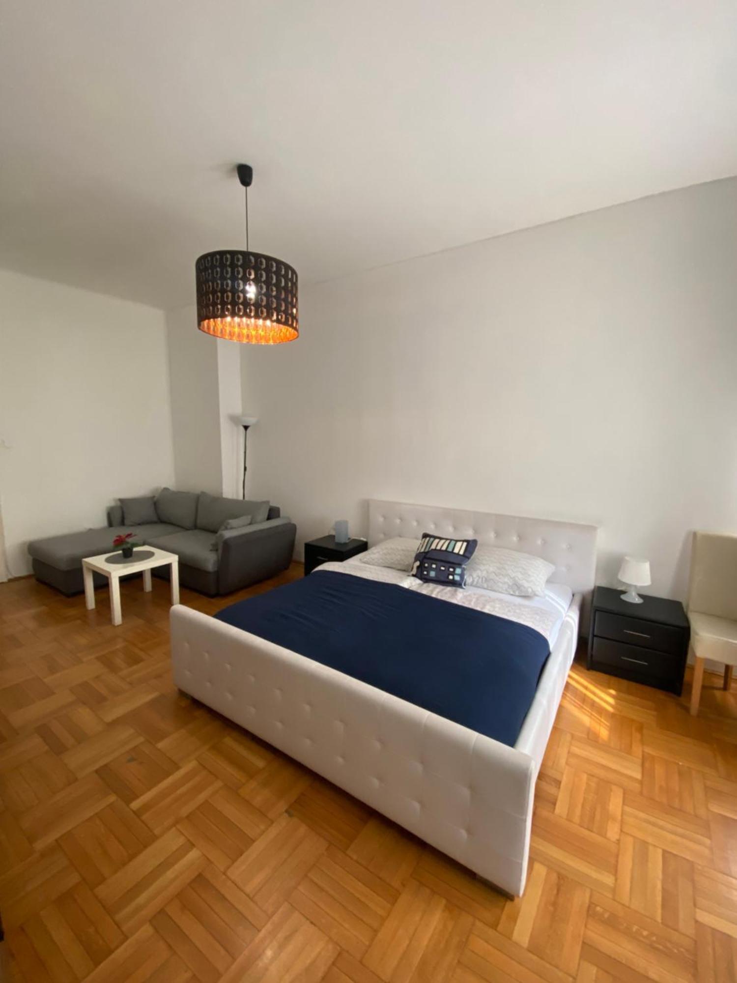 Promenade Guesthouse Near The Danube Budapest Exteriör bild