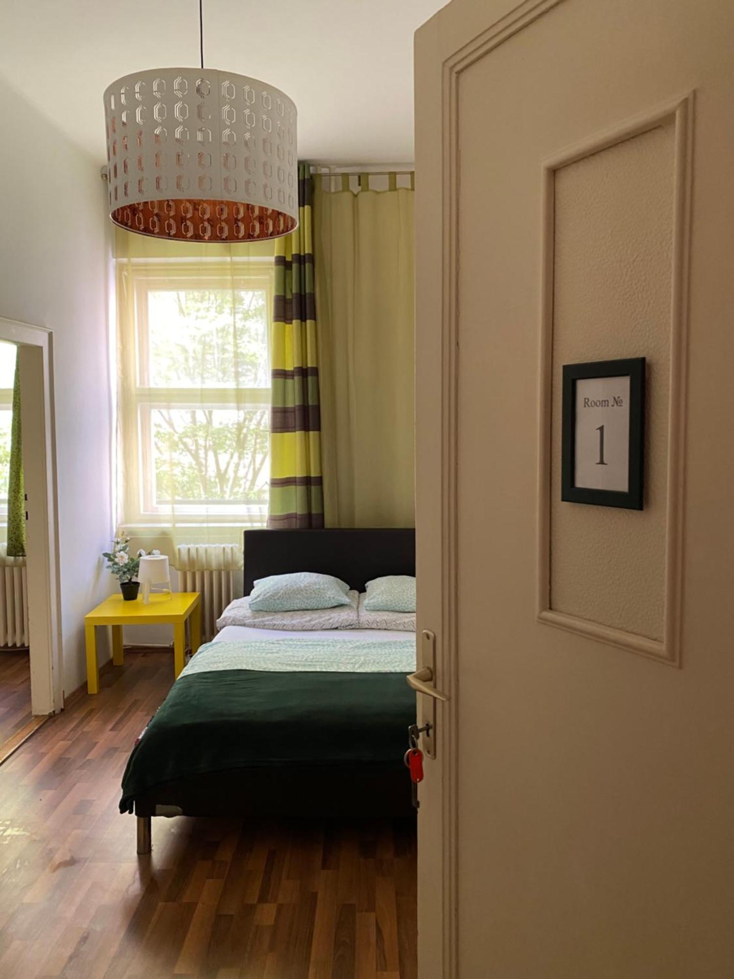Promenade Guesthouse Near The Danube Budapest Exteriör bild